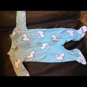 Pj with bunnies. Light weight. Worn once.